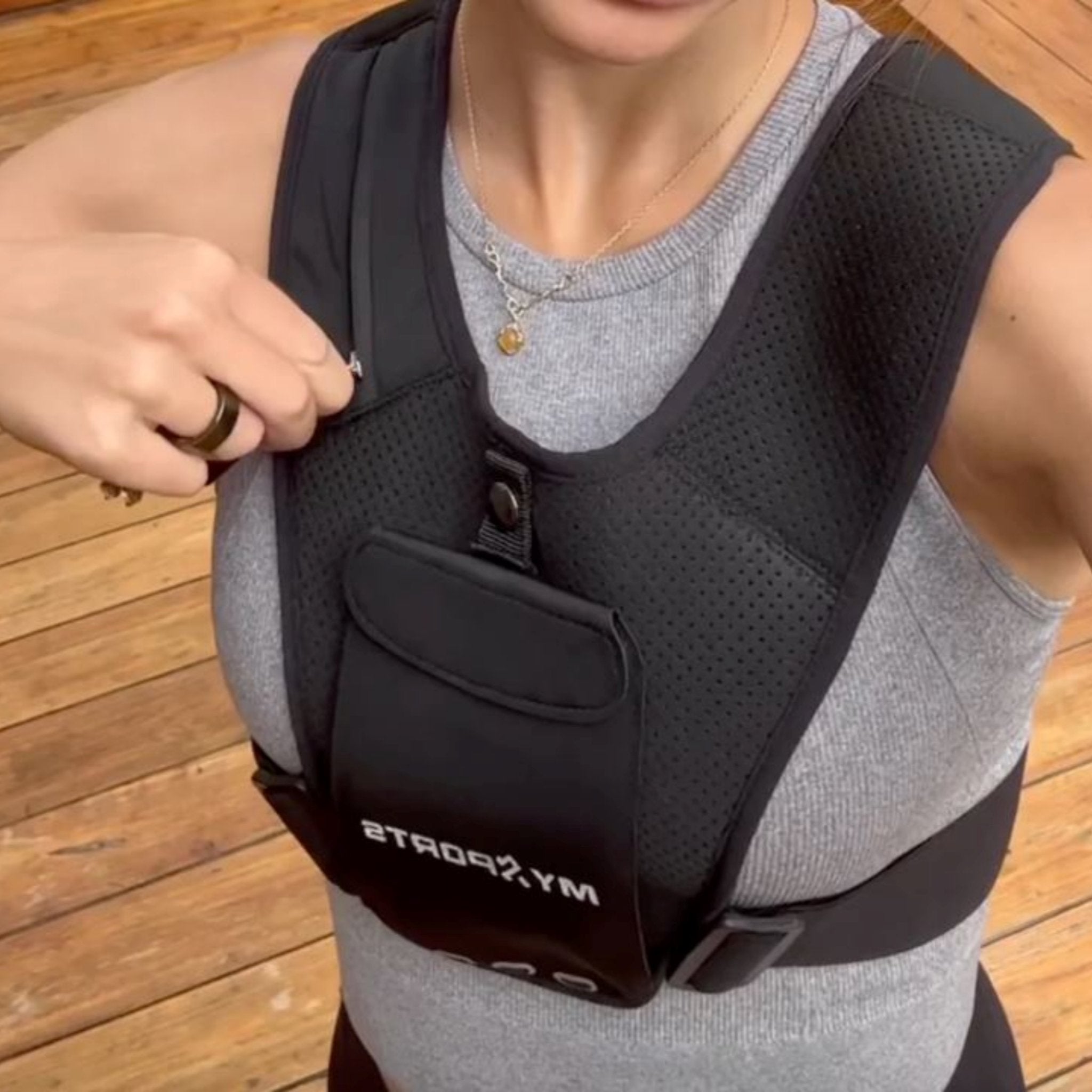 MySports løbevest til løb og fitness med sikker pasform